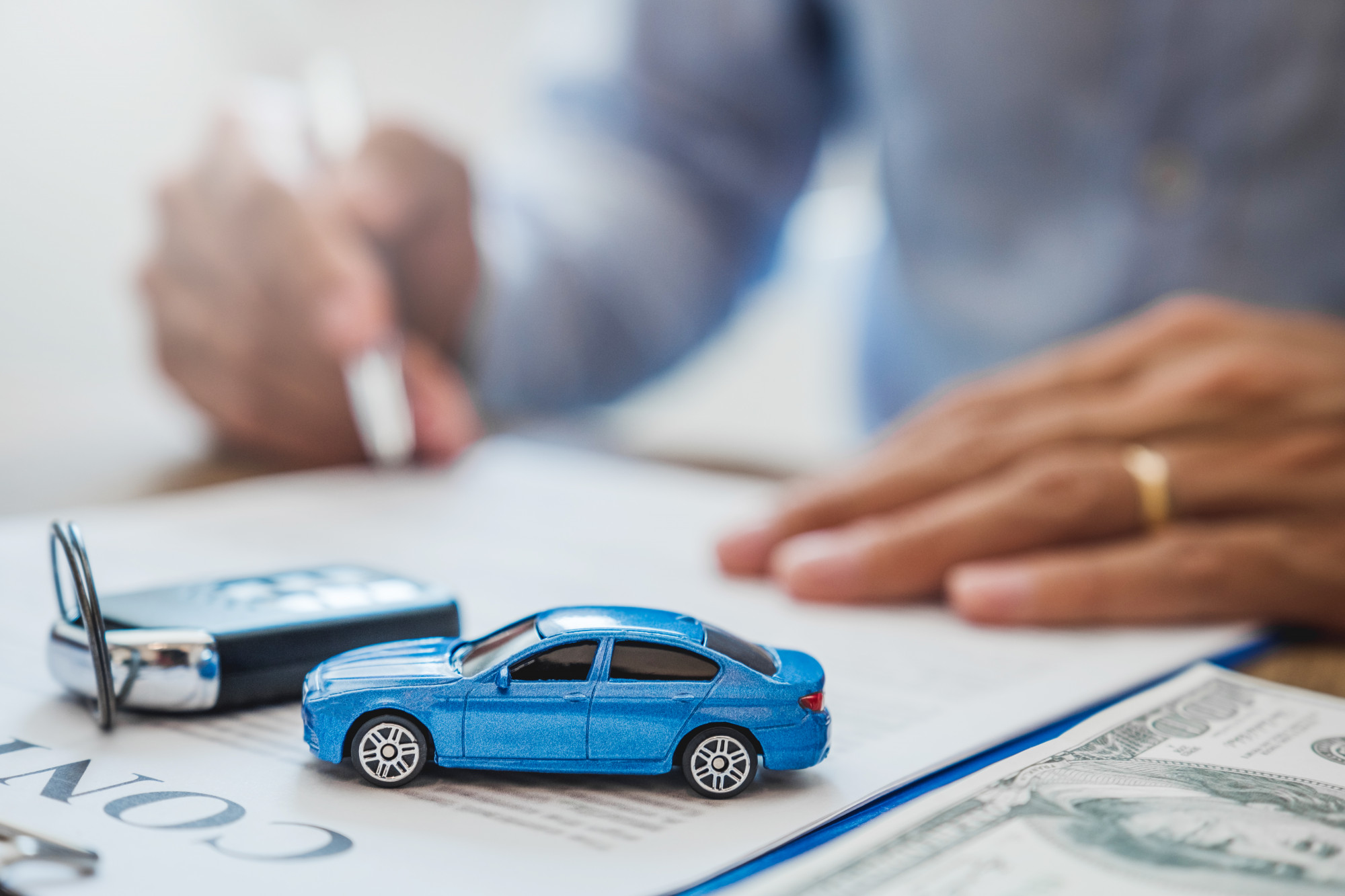 10 Text-Messaging Tips To Help Auto Dealers Sell More Automobiles